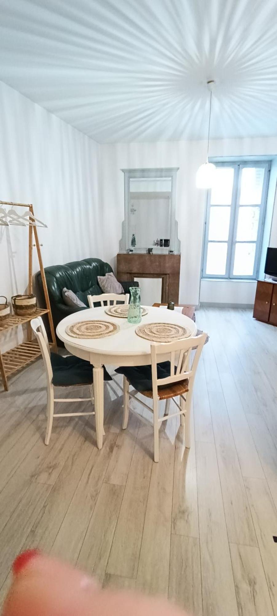 Appartement Cosy A 2 Pas Des Rues Pietonnes Chalon sur Saone Esterno foto