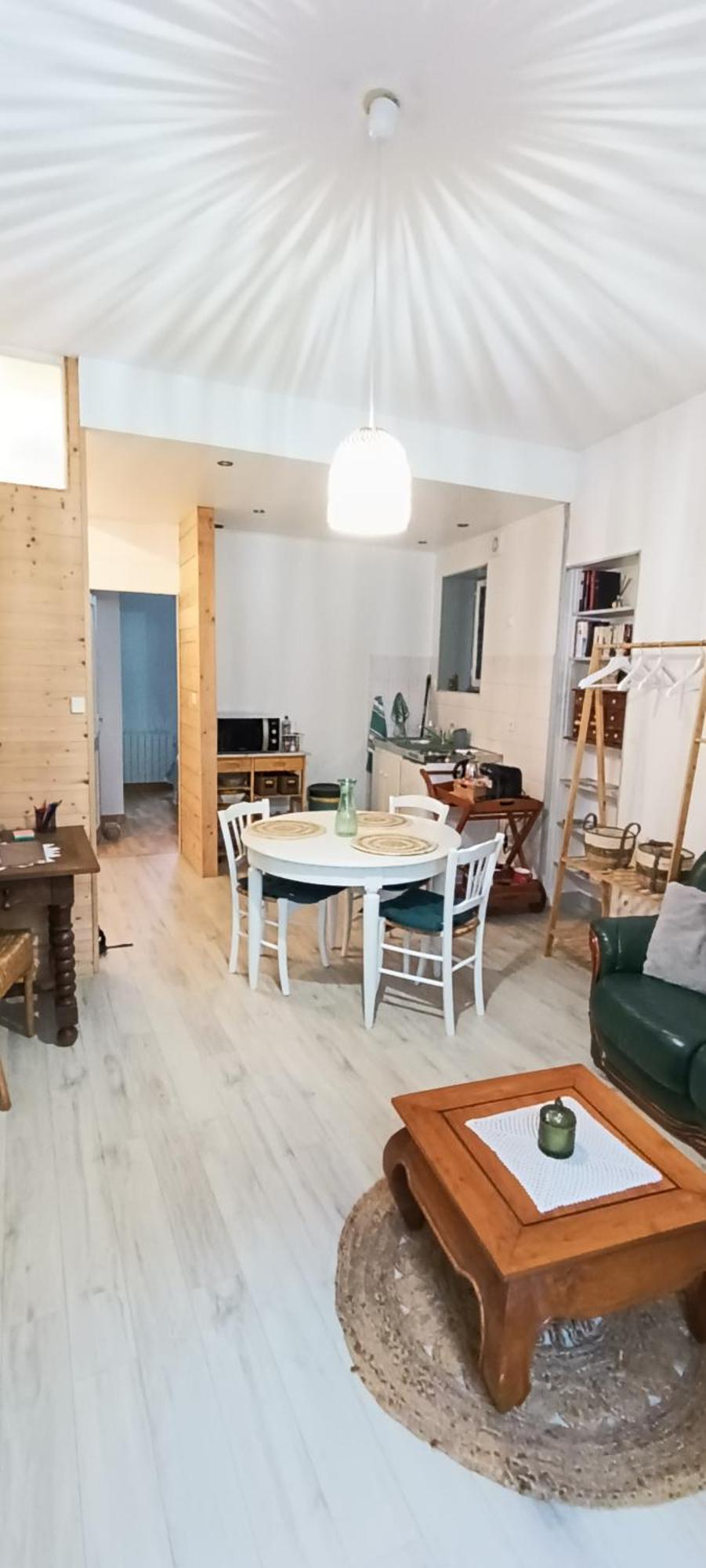 Appartement Cosy A 2 Pas Des Rues Pietonnes Chalon sur Saone Esterno foto